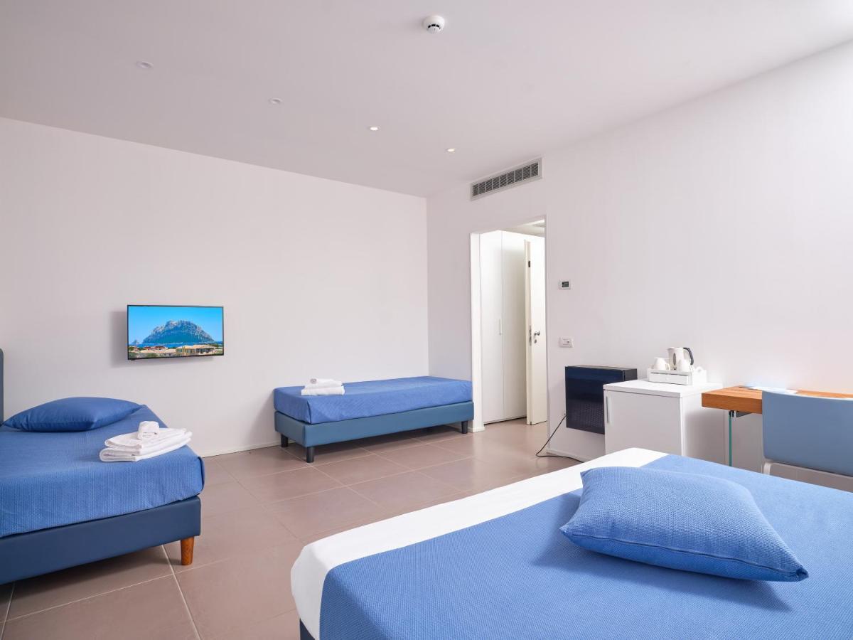 Felix Hotels - Hotel Residence Porto San Paolo Esterno foto